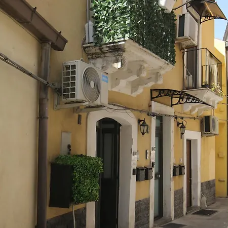 La Marina 2 公寓 *